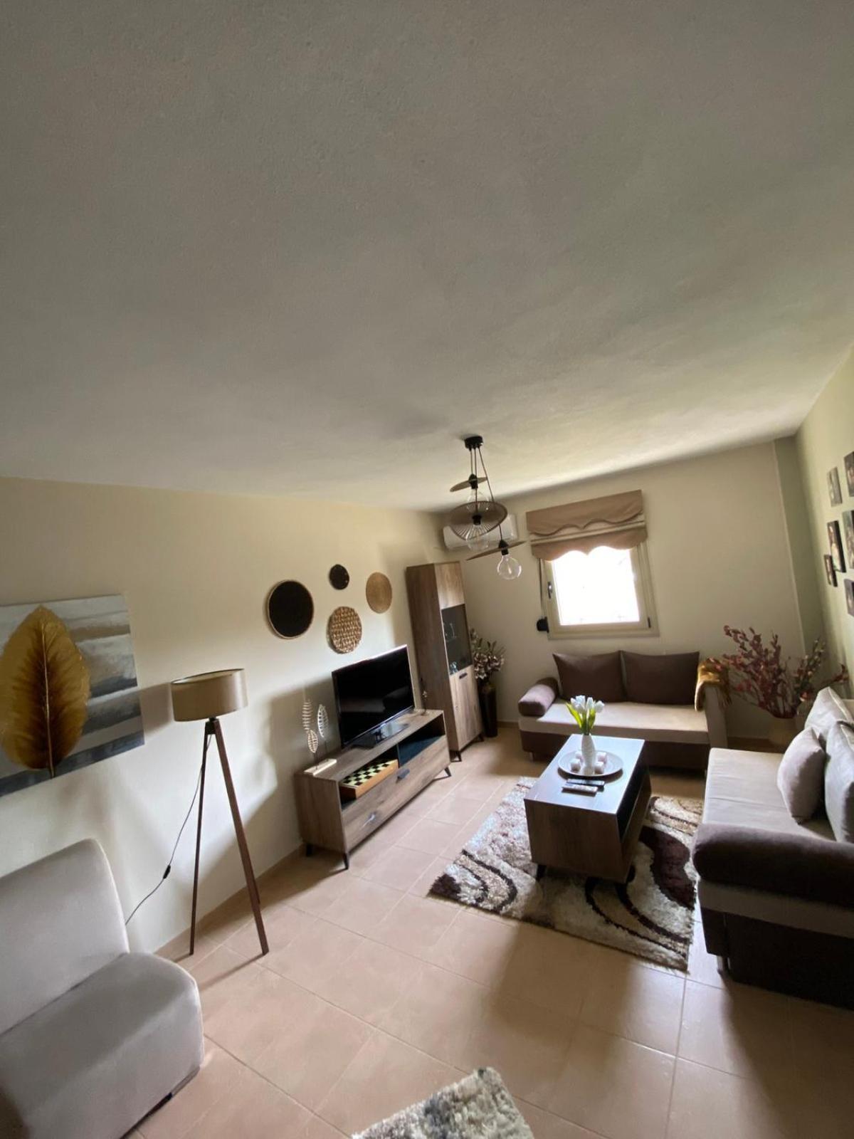 Golden House Apartment อเล็กซานโดรโพลิส ภายนอก รูปภาพ