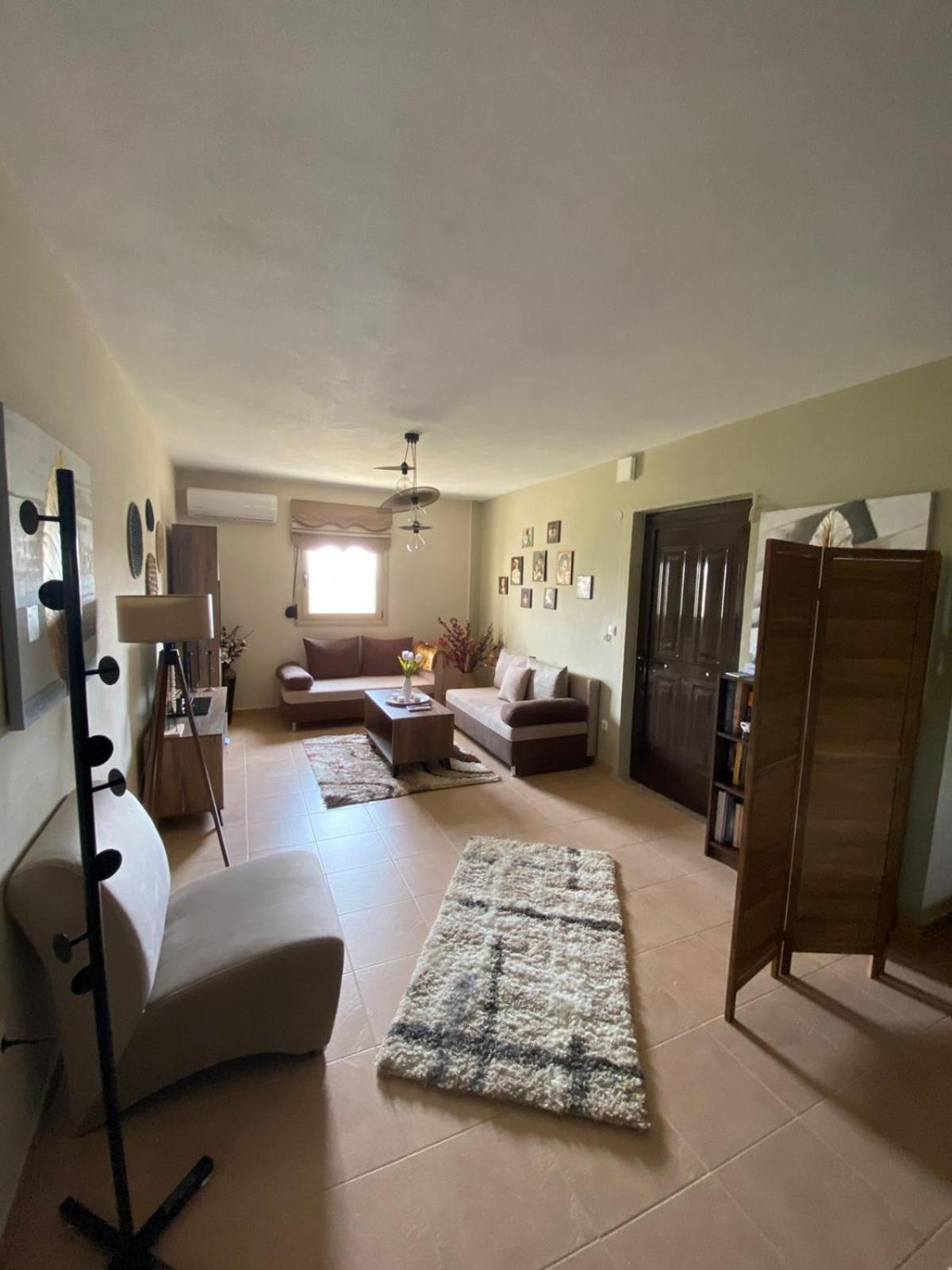 Golden House Apartment อเล็กซานโดรโพลิส ภายนอก รูปภาพ